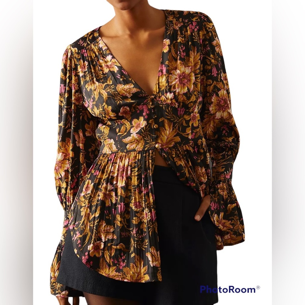 Anthropologie Deep V Tunic Medium